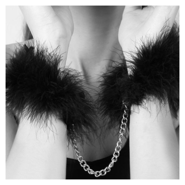 BIJOUX INDISCRETS - MANETTE ZA ZA ZU IN PIUME