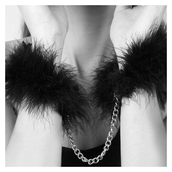 BIJOUX INDISCRETS - ZA ZA ZU FEATHER HANDCUFFS