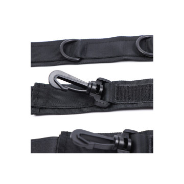 OHMAMA FETISH - NYLON HANDCUFFS AND COLLAR - Fixing handcuffs