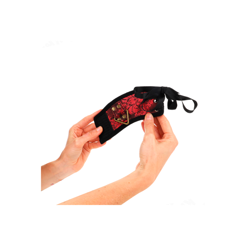 KINK - SCANDAL WRIST RESTRAINTS RED-BLACK LACE DETAILS 24.5 CM X 6.5…