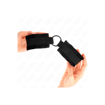 KINK - BEGINNER PELZ HANDMANSCHETTEN 25 CM MIT O-RING 4 CM SCHWARZ VE…