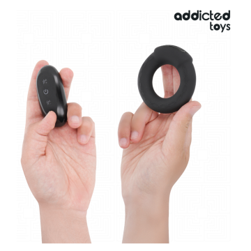 ADDICTED TOYS - VIBRIERENDER COCKRING MIT WÄRMEEFFEKT UND FERNBEDIENUNG