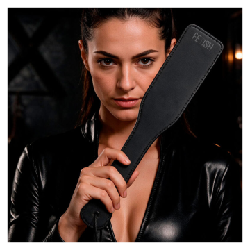 FETISH SUBMISSIVE - VEGAN LEATHER WHIP