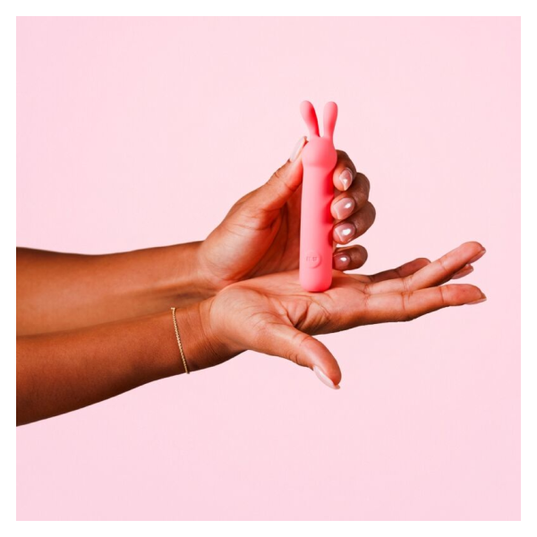 JE JOUE – ILY RABBIT BULLET WIEDERAUFLADBARER INTIMVIBRATOR