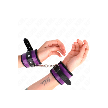 KINK - PREMIUM PELZGEFÜTTERTE HANDGELENKFESSELN SCHWARZ MIT LILA / SC…